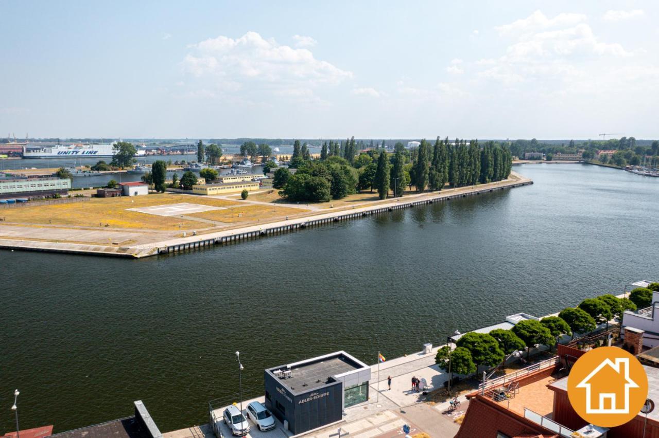 Apartament Z Widokiem Na Port - Visitopl Swinoujscie Kültér fotó