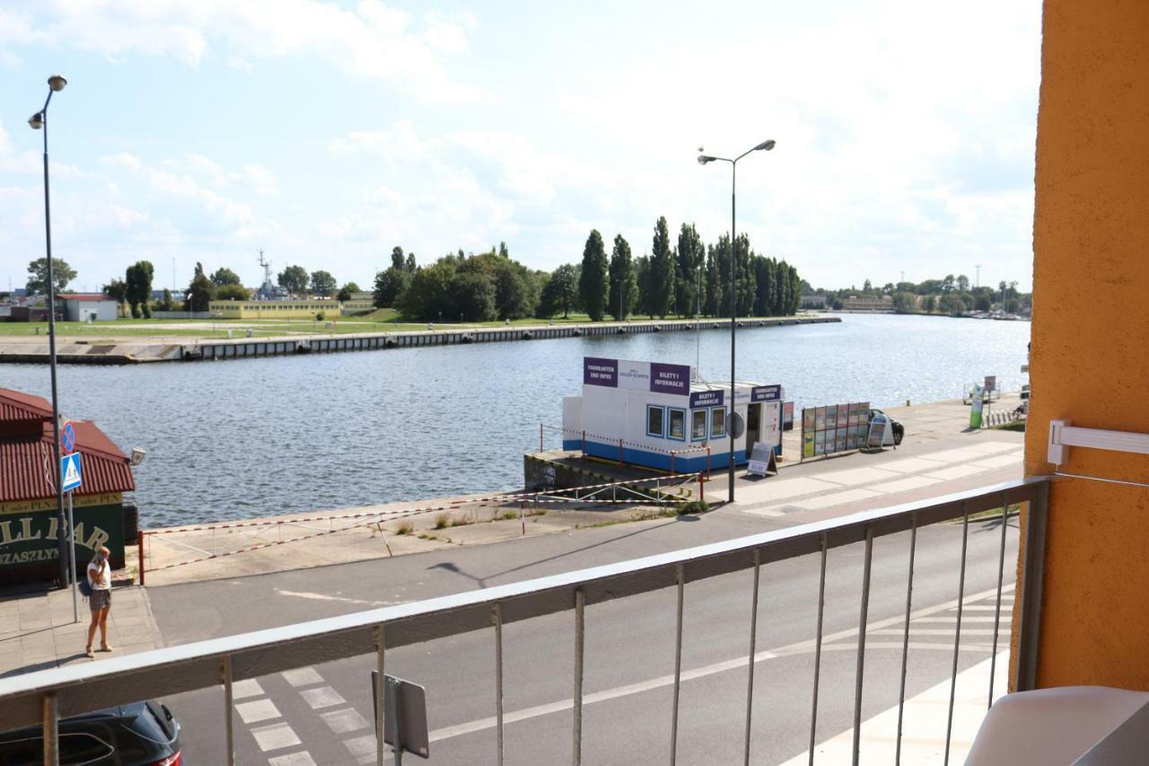 Apartament Z Widokiem Na Port - Visitopl Swinoujscie Kültér fotó